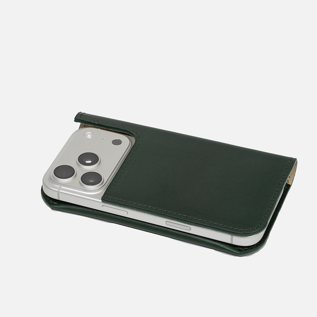 Leather Folio Case Wallet for iPhone 17 Series with MagSafe - The Minimalist 1.0